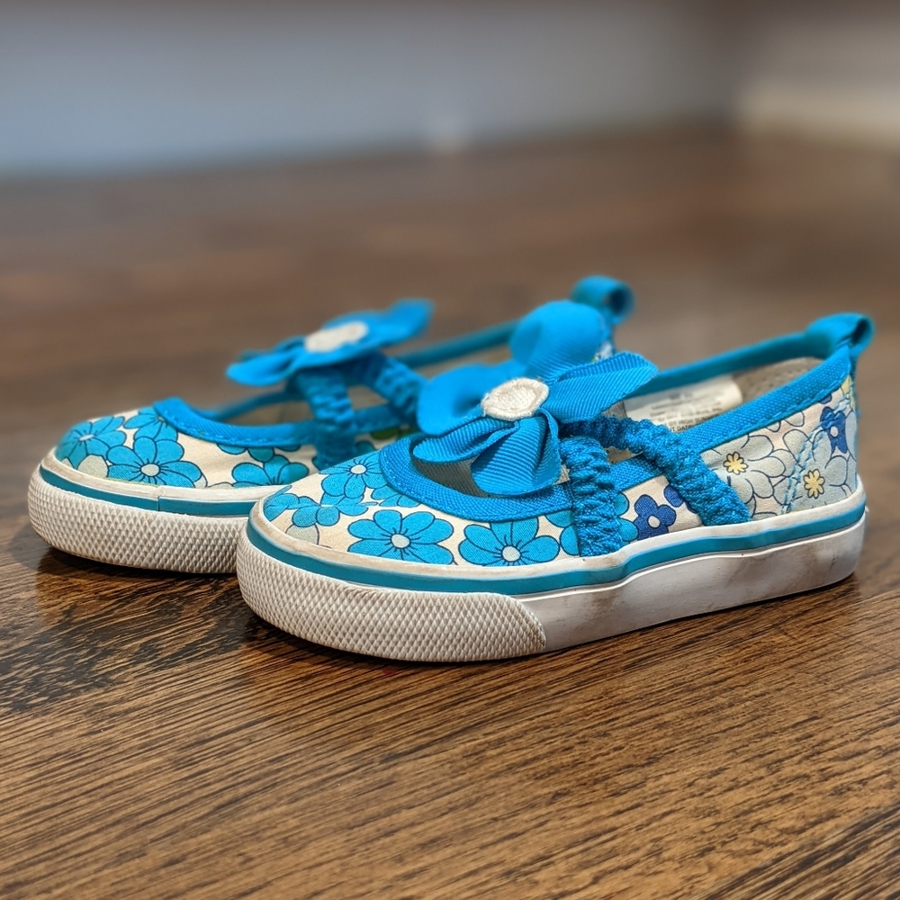 Gymboree Slip-ons - Toddler Shoes with Blue Flowers - Size 4